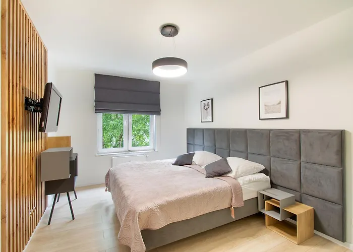 Aparts Care Balic Polanki *